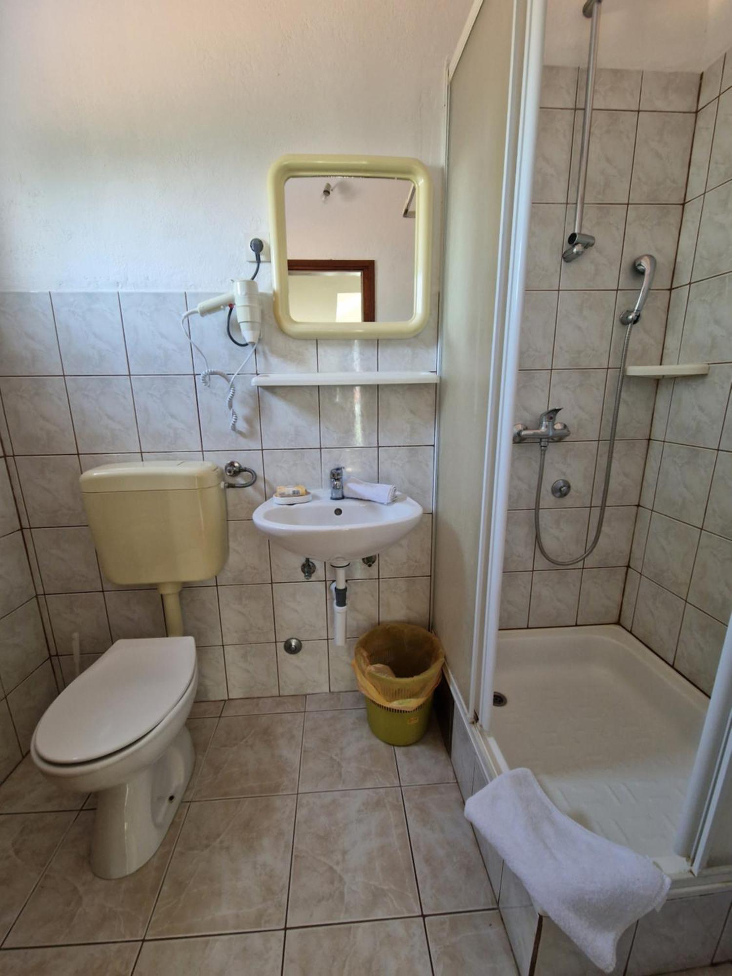 Apartmani "Ivan" Marina Ngoại thất bức ảnh
