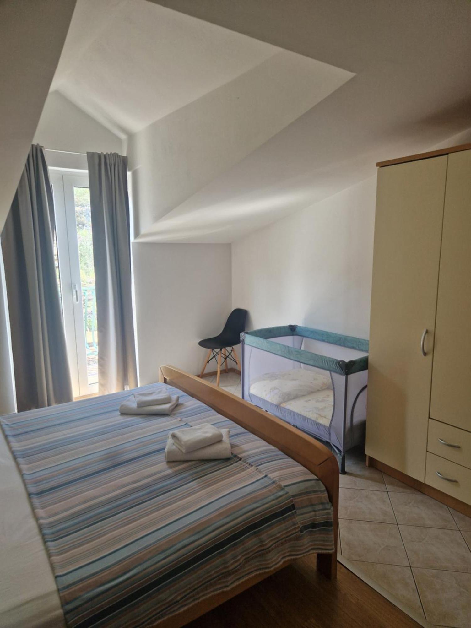 Apartmani "Ivan" Marina Ngoại thất bức ảnh