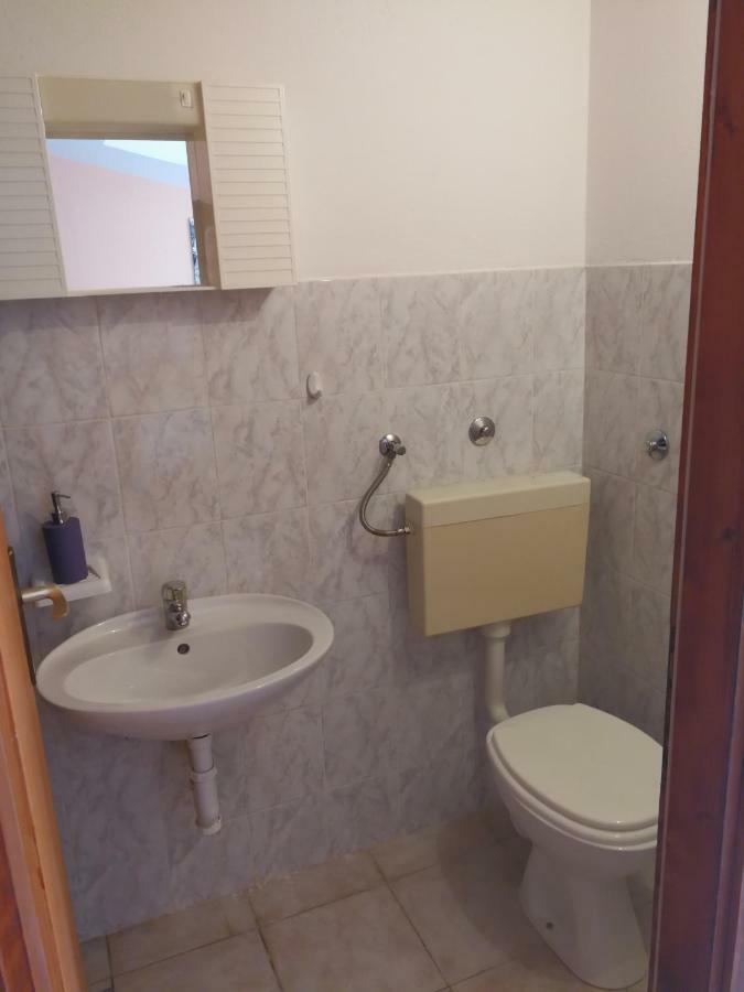 Apartmani "Ivan" Marina Ngoại thất bức ảnh