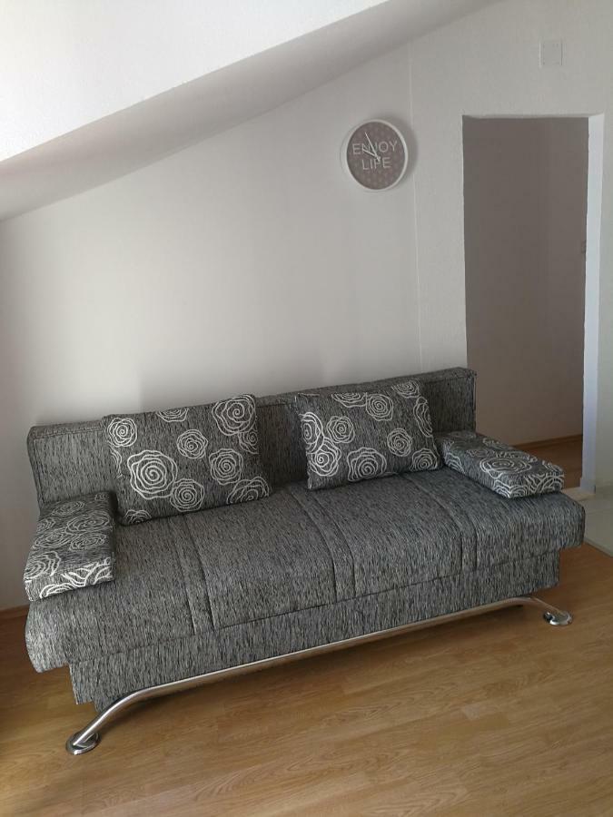 Apartmani "Ivan" Marina Ngoại thất bức ảnh
